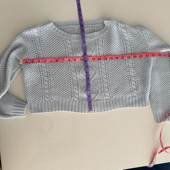 Light Blue Cable Knit Cropped Sweater - Picture 4 of 4